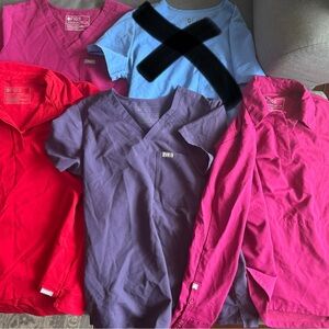FIGS LOT XS Scrub Tops